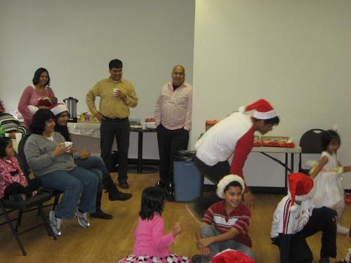 2009ChristmasParty (10)