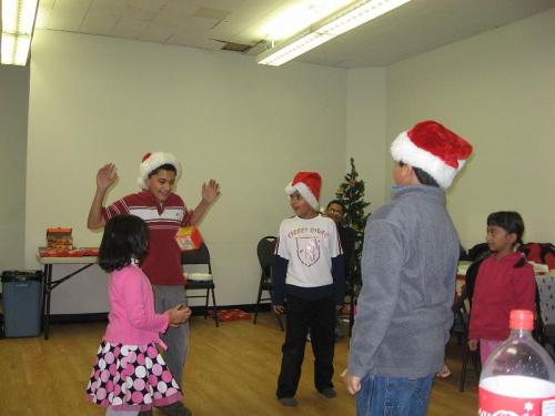 2009ChristmasParty (12)
