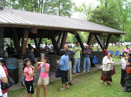 2010AnnualPicnic (9)